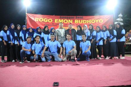 Malam Penutupan Mahasiswa KKN UM dan di Meriahkan Pentas seni Jaranan Rogo Emon Budoyo  